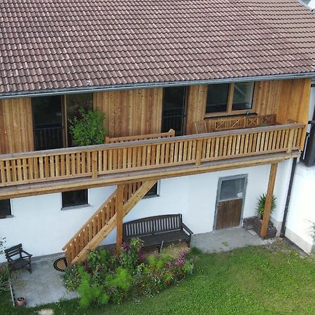 Ferienwohnung Chiemseezeit :-) - Familie Lechermann Gstadt am Chiemsee Kültér fotó