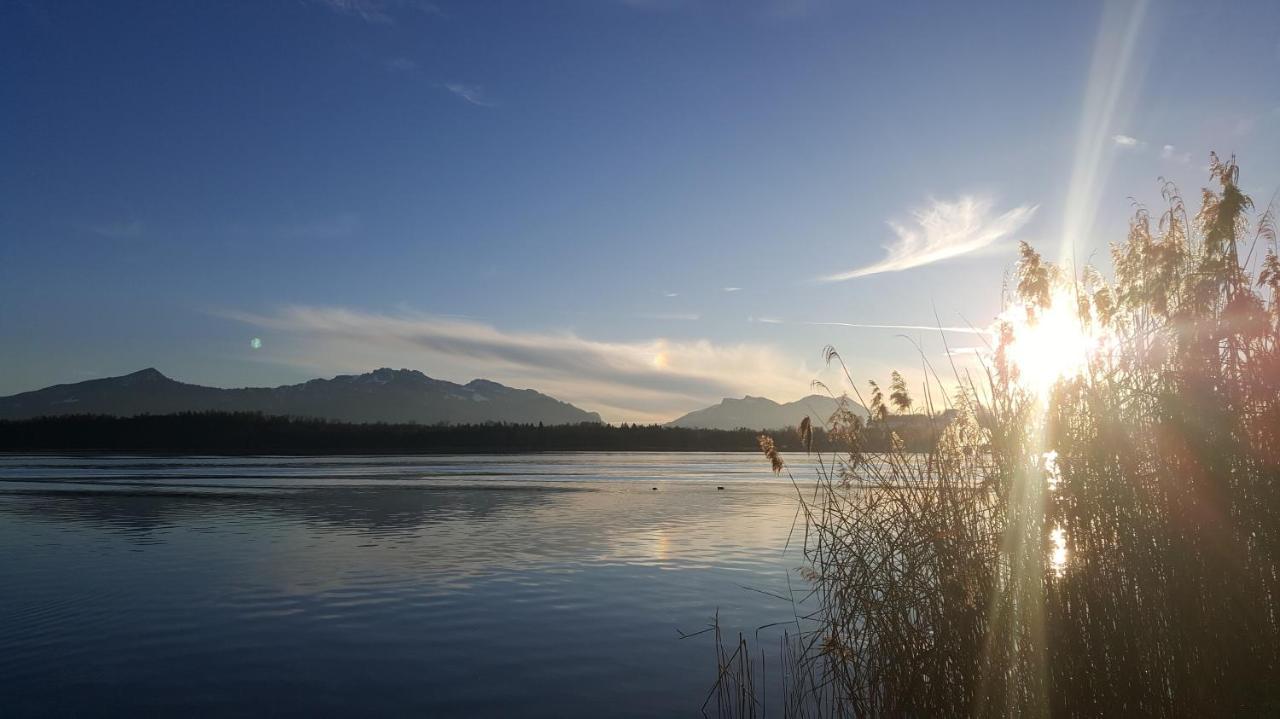 Ferienwohnung Chiemseezeit :-) - Familie Lechermann Gstadt am Chiemsee Kültér fotó