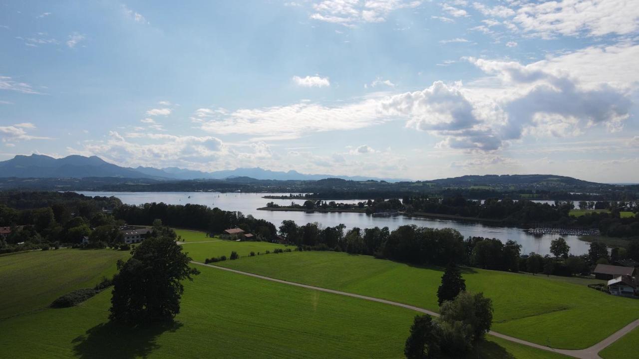 Ferienwohnung Chiemseezeit :-) - Familie Lechermann Gstadt am Chiemsee Kültér fotó